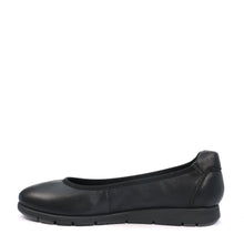 Load image into Gallery viewer, AERO - Urban Collective Footwear