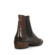 Load image into Gallery viewer, BOSS - Urban Collective Footwear