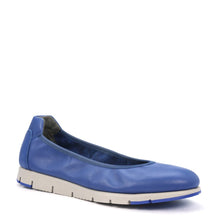 Load image into Gallery viewer, AERO - Urban Collective Footwear
