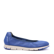Load image into Gallery viewer, AERO - Urban Collective Footwear
