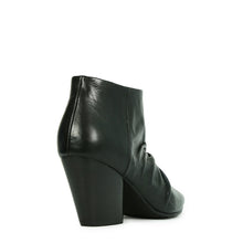 Load image into Gallery viewer, ALMA - Urban Collective Footwear
