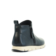 Load image into Gallery viewer, ARIAN-EFFEGIE - Urban Collective Footwear
