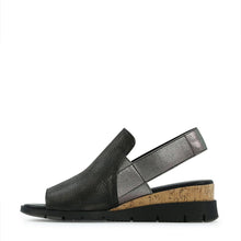 Load image into Gallery viewer, BASS - Urban Collective Footwear
