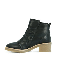 Load image into Gallery viewer, BELIZE - Urban Collective Footwear
