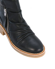 Load image into Gallery viewer, BELIZE - Urban Collective Footwear

