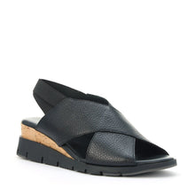 Load image into Gallery viewer, BASQUAIT - Urban Collective Footwear
