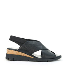 Load image into Gallery viewer, BASQUAIT - Urban Collective Footwear
