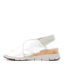 Load image into Gallery viewer, BASQUAIT - Urban Collective Footwear
