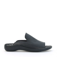 Load image into Gallery viewer, CATRIN - Urban Collective Footwear
