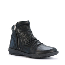 Load image into Gallery viewer, SUKAIL - Urban Collective Footwear
