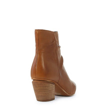 Load image into Gallery viewer, ATTICA - Urban Collective Footwear
